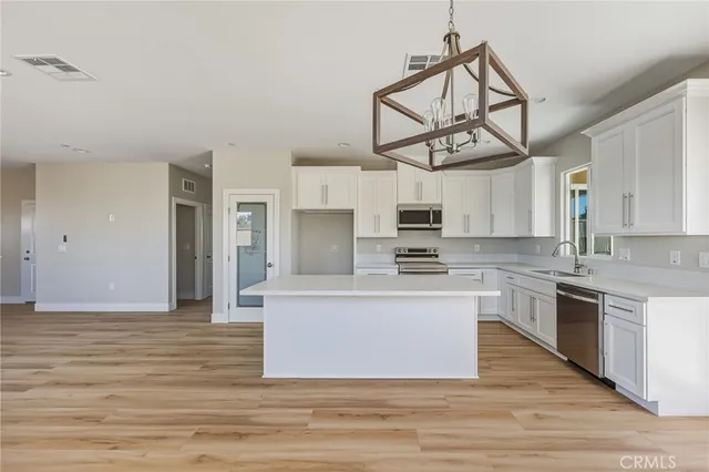 $690,000 | 20521 Hunter Street, Perris, CA 92570