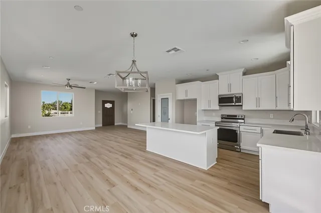 $690,000 | 20521 Hunter Street, Perris, CA 92570