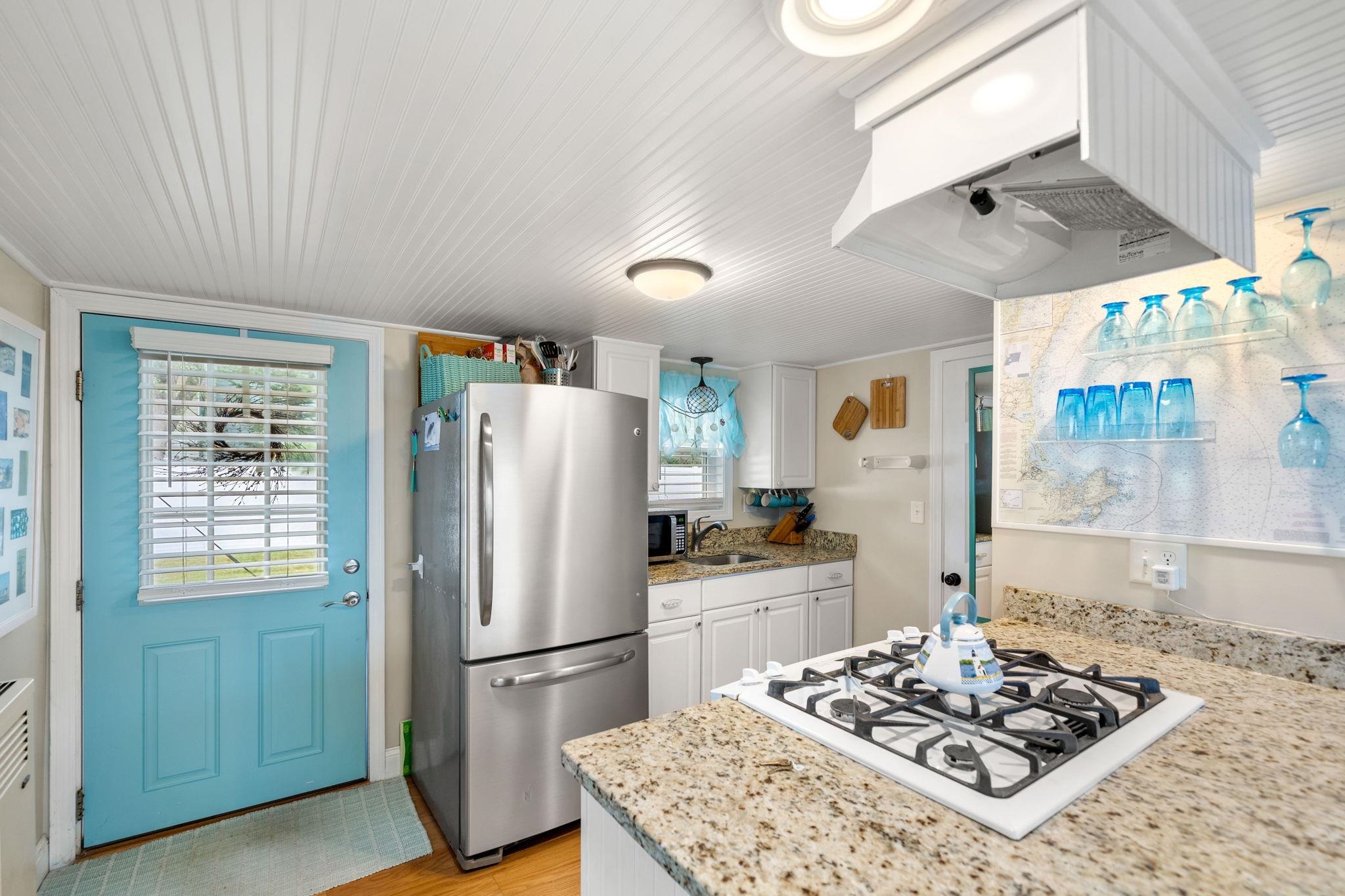 470 Winnacunnet Road, Unit 8 Hampton, NH 03842 - Photo 16 of 34 Gallery Image 16