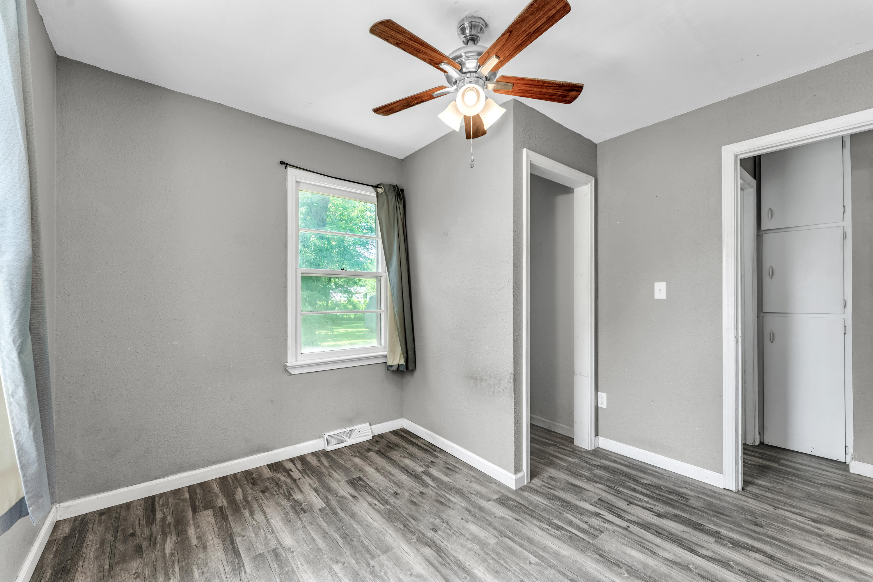 1714 West Scott Street Springfield, MO 65802 - Photo 21 of 39 Scott-73-25