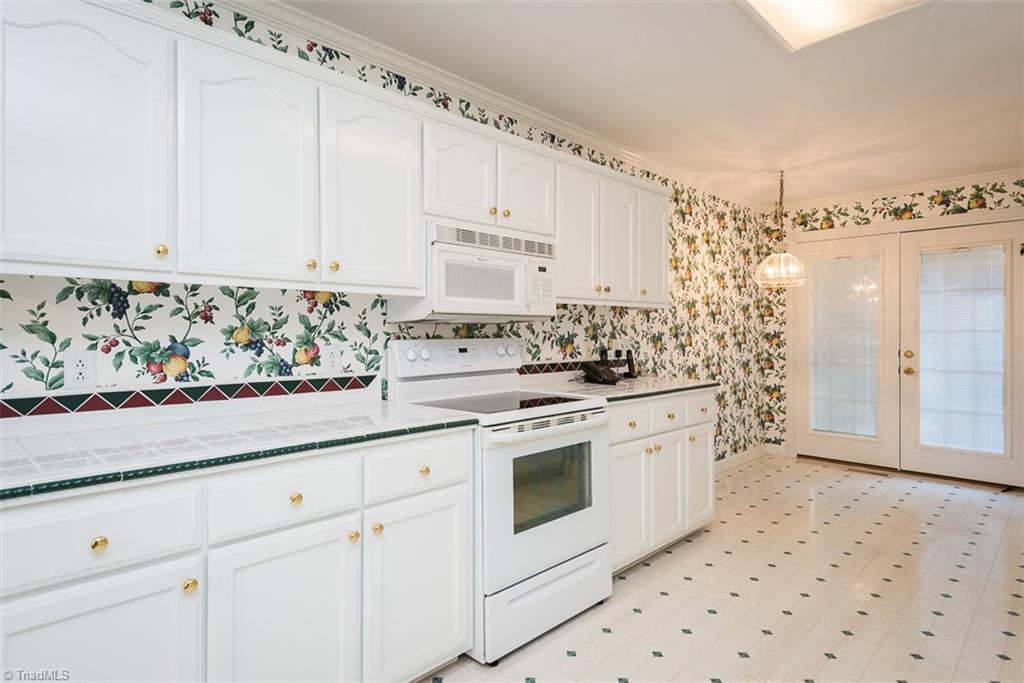 1743 Malone Road, Unit B Burlington, NC 27215 - Photo 8 of 21 Gallery Image 8
