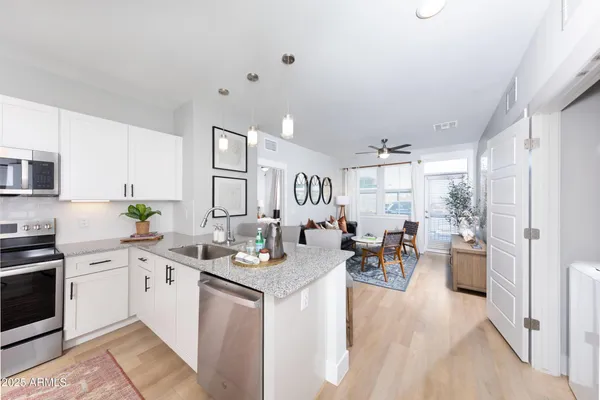 $1,849 | 4755 East Southern Avenue, Unit B1, Mesa, AZ 85206