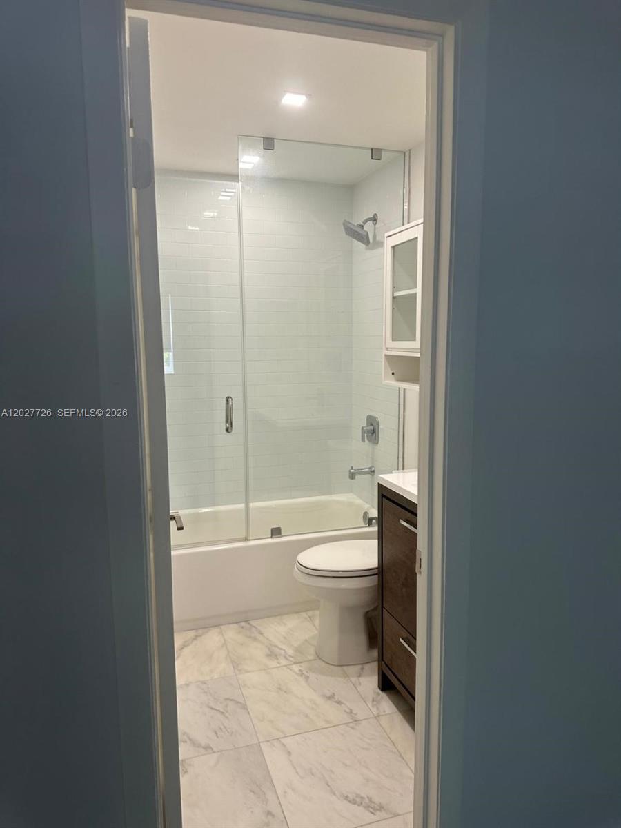 6840 Southwest 45th Lane, Unit 6 Miami, FL 33155 - Photo 17 of 20