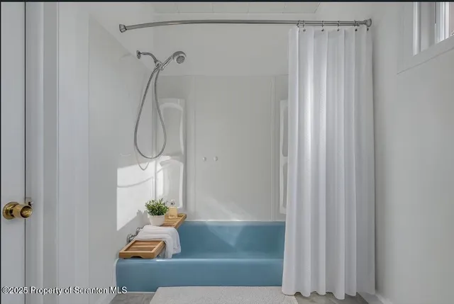 $1,145 | 53 Sobieski Street, Wilkes Barre, PA 18706