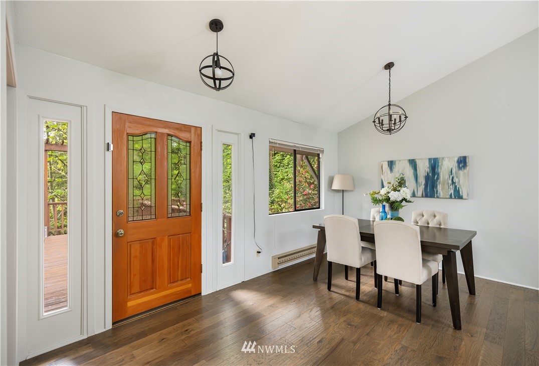 20129 Southeast 145th Street Renton, WA 98059 - Photo 5 of 29 Gallery Image 5