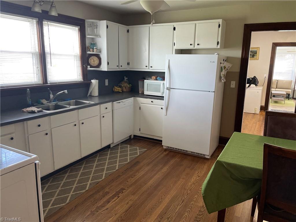 3952 Pride's Road East Bend, NC 27018 - Photo 13 of 26 Kitchen
