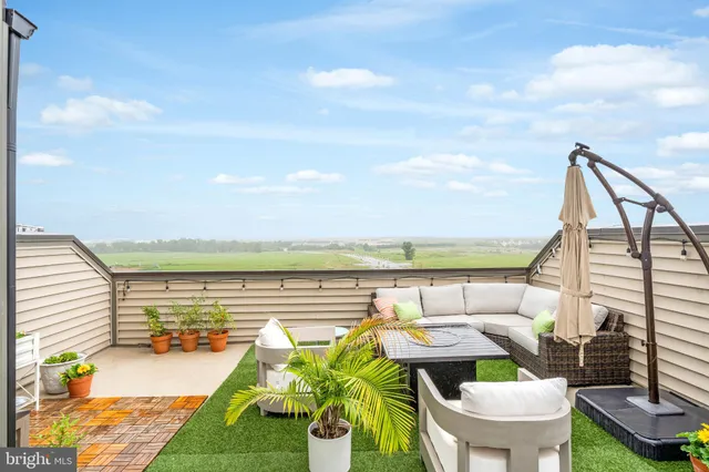 $3,500 | 22405 Claude Moore Drive, Ashburn, VA 20148