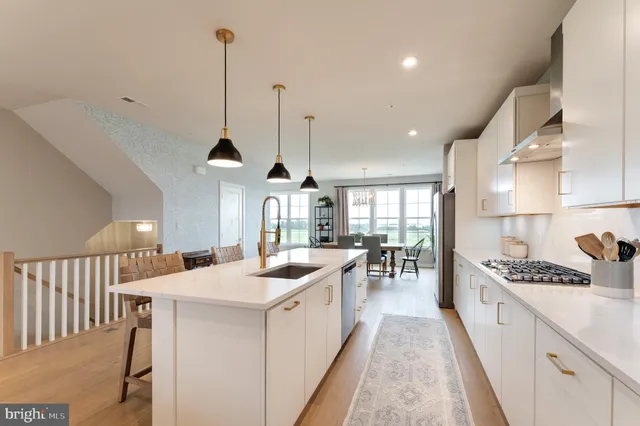 $3,500 | 22405 Claude Moore Drive, Ashburn, VA 20148