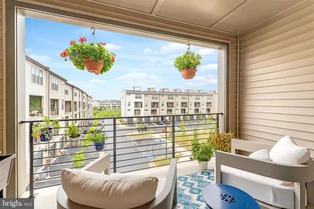 $3,500 | 22405 Claude Moore Drive, Ashburn, VA 20148