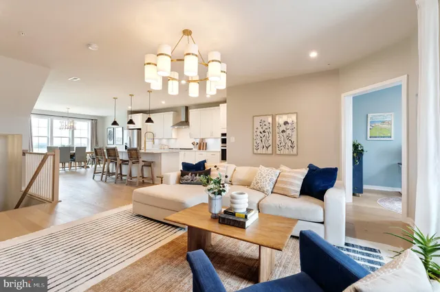 $3,500 | 22405 Claude Moore Drive, Ashburn, VA 20148