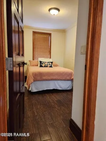 $1,800 | 307 North Main Street, Unit 4, Jennings, LA 70546