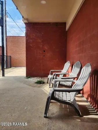 $1,800 | 307 North Main Street, Unit 4, Jennings, LA 70546