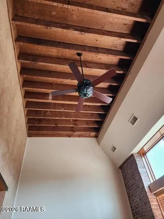 $1,800 | 307 North Main Street, Unit 4, Jennings, LA 70546