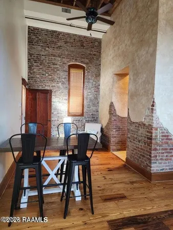 $1,800 | 307 North Main Street, Unit 4, Jennings, LA 70546