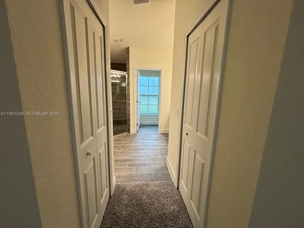 $2,550 | 2711 20th Street Southwest, Lehigh Acres, FL 33976