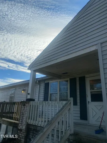 $199,999 | 1500 Southwest Avenue, Johnson City, TN 37604