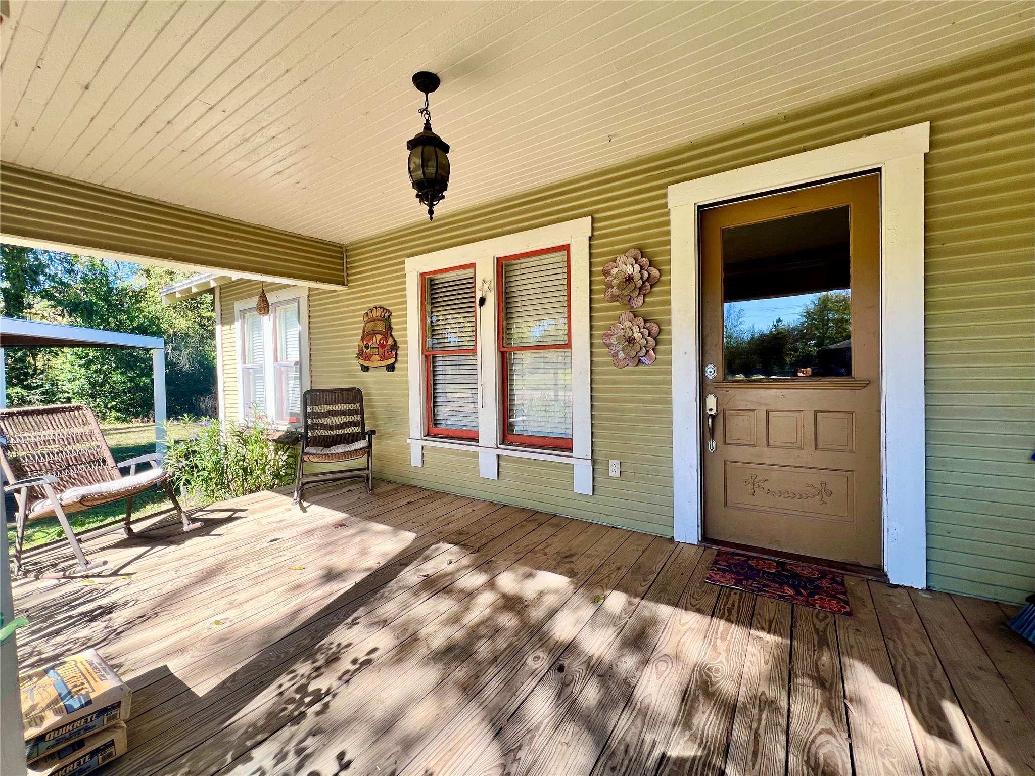 605 Keith Street Kennard, TX 75847 - Photo 2 of 14