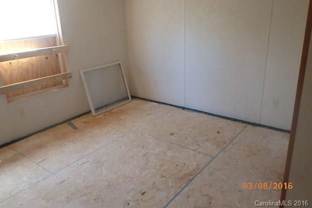 1759 Stoney Fork Road York, SC 29745 - Photo 5 of 17 Gallery Image 5
