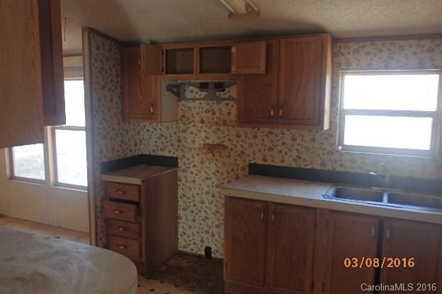 1759 Stoney Fork Road York, SC 29745 - Photo 6 of 17 Gallery Image 6