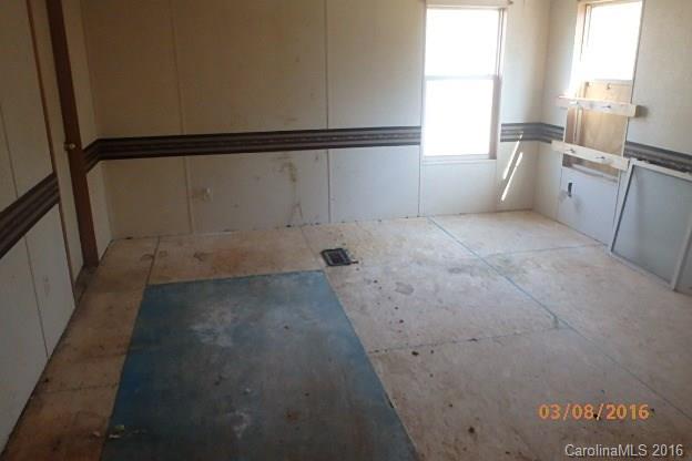 1759 Stoney Fork Road York, SC 29745 - Photo 8 of 17 Gallery Image 8
