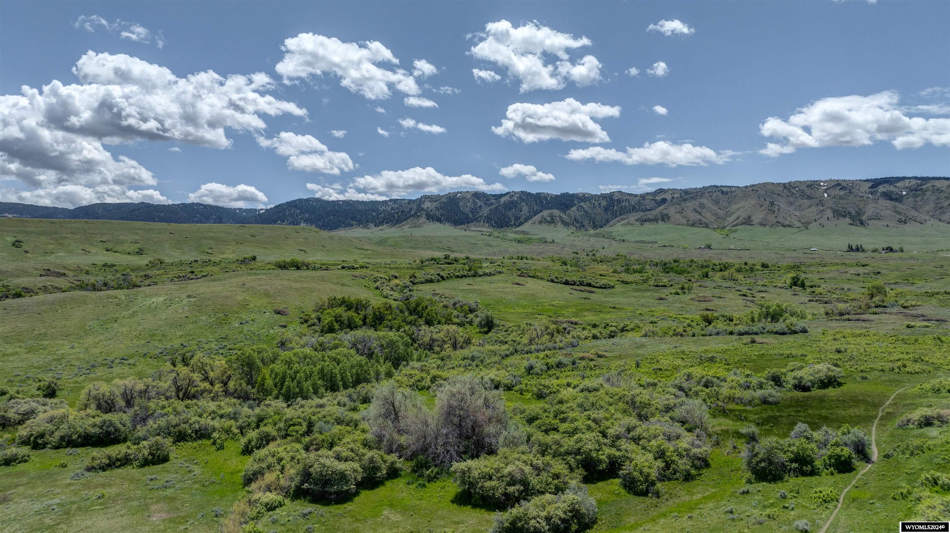 8 Tavares Road Casper, WY 82604 - Photo 1 of 34