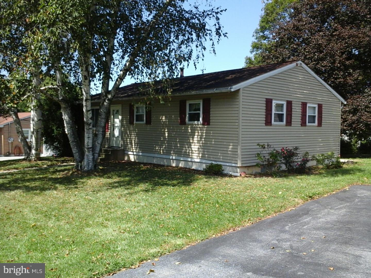 3607 Eisenbrown Road Reading, PA 19605 - Photo 2 of 10