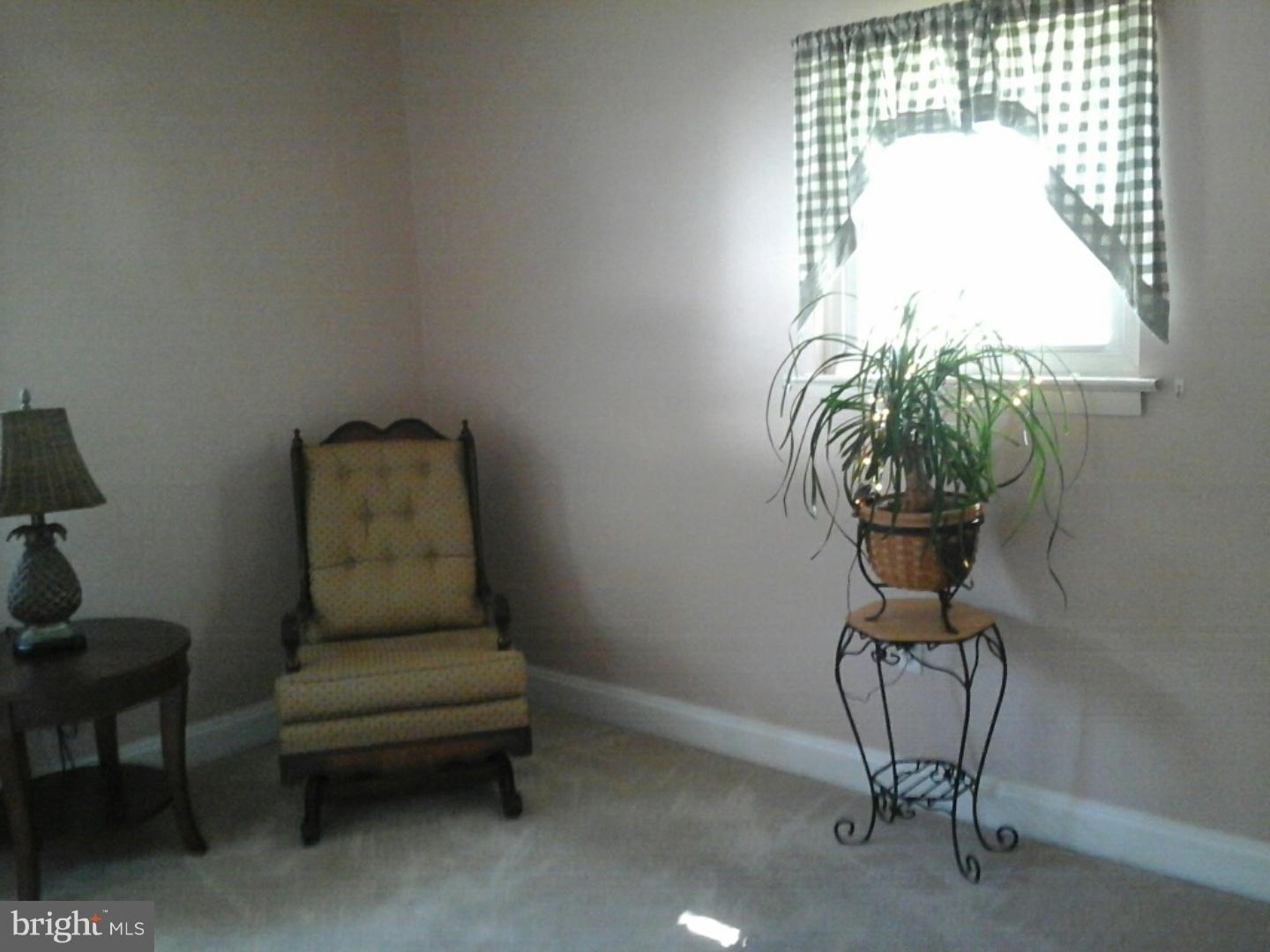 3607 Eisenbrown Road Reading, PA 19605 - Photo 5 of 10