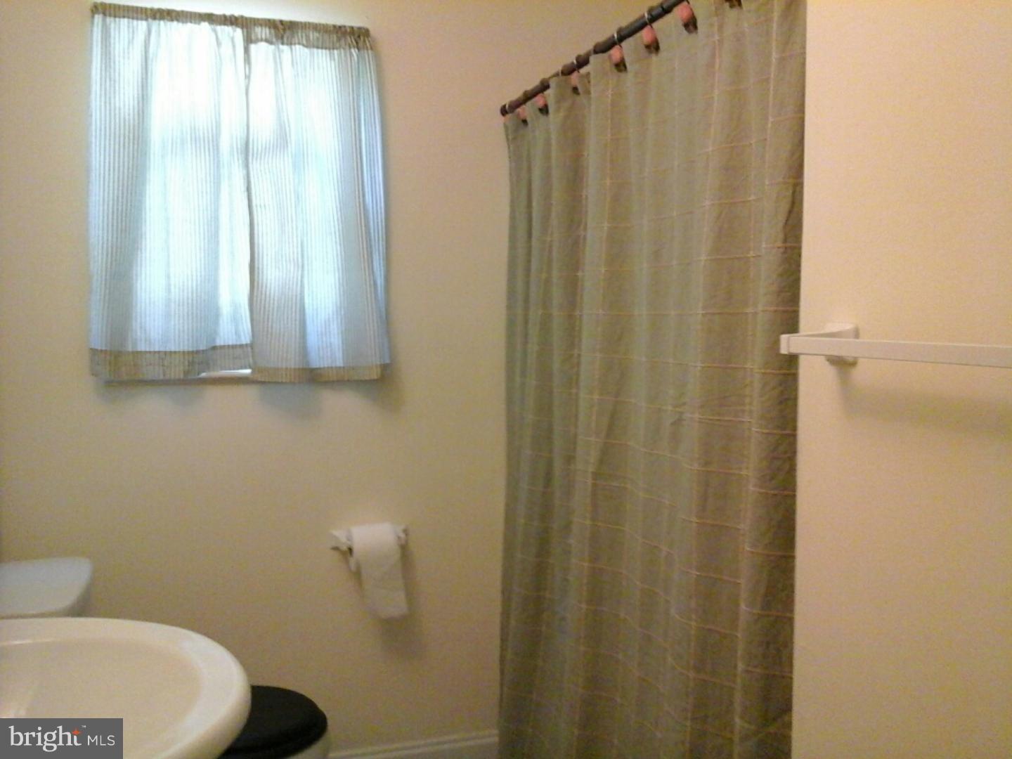 3607 Eisenbrown Road Reading, PA 19605 - Photo 7 of 10