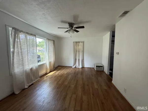 $99,900 | 1914 East 23rd Street, Muncie, IN 47302