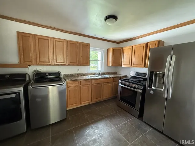 $104,900 | 1914 East 23rd Street, Muncie, IN 47302