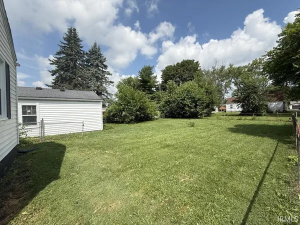 $99,900 | 1914 East 23rd Street, Muncie, IN 47302