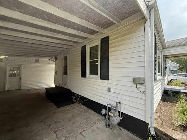 $99,900 | 1914 East 23rd Street, Muncie, IN 47302
