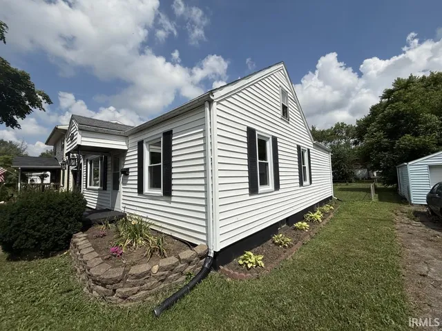 $104,900 | 1914 East 23rd Street, Muncie, IN 47302