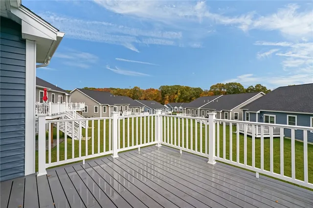 $735,000 | 25 Deer Run Crossing, Unit 45, Warwick, RI 02818