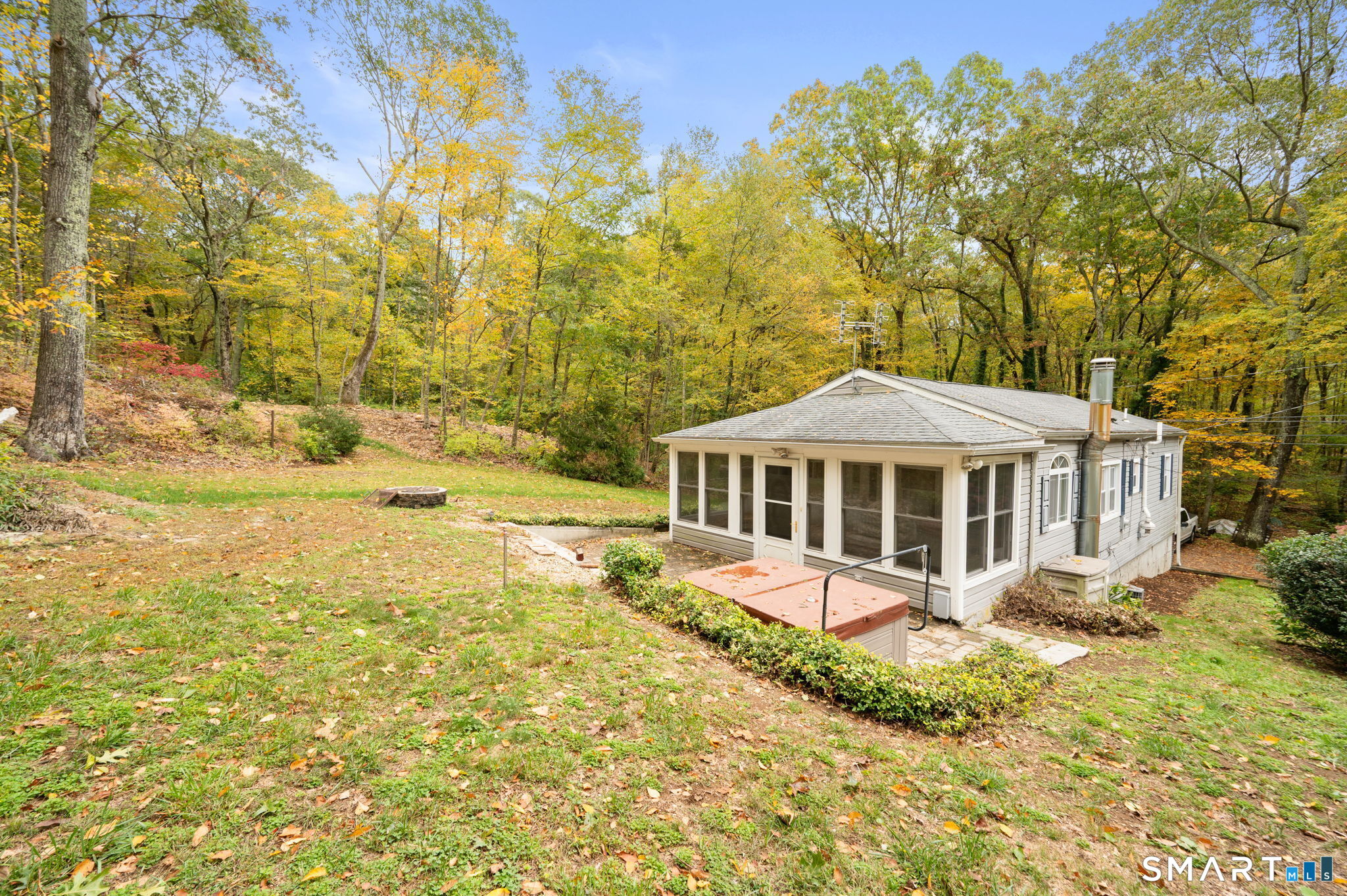 87 B Cottage Road Montville, CT 06370 - Photo 29 of 35