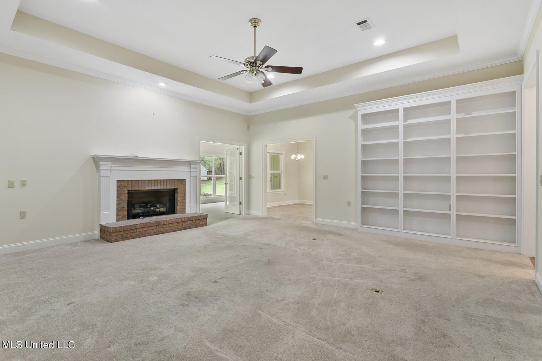 14640 Dry Grove Road Raymond, MS 39154 - Photo 25 of 52 Living Room