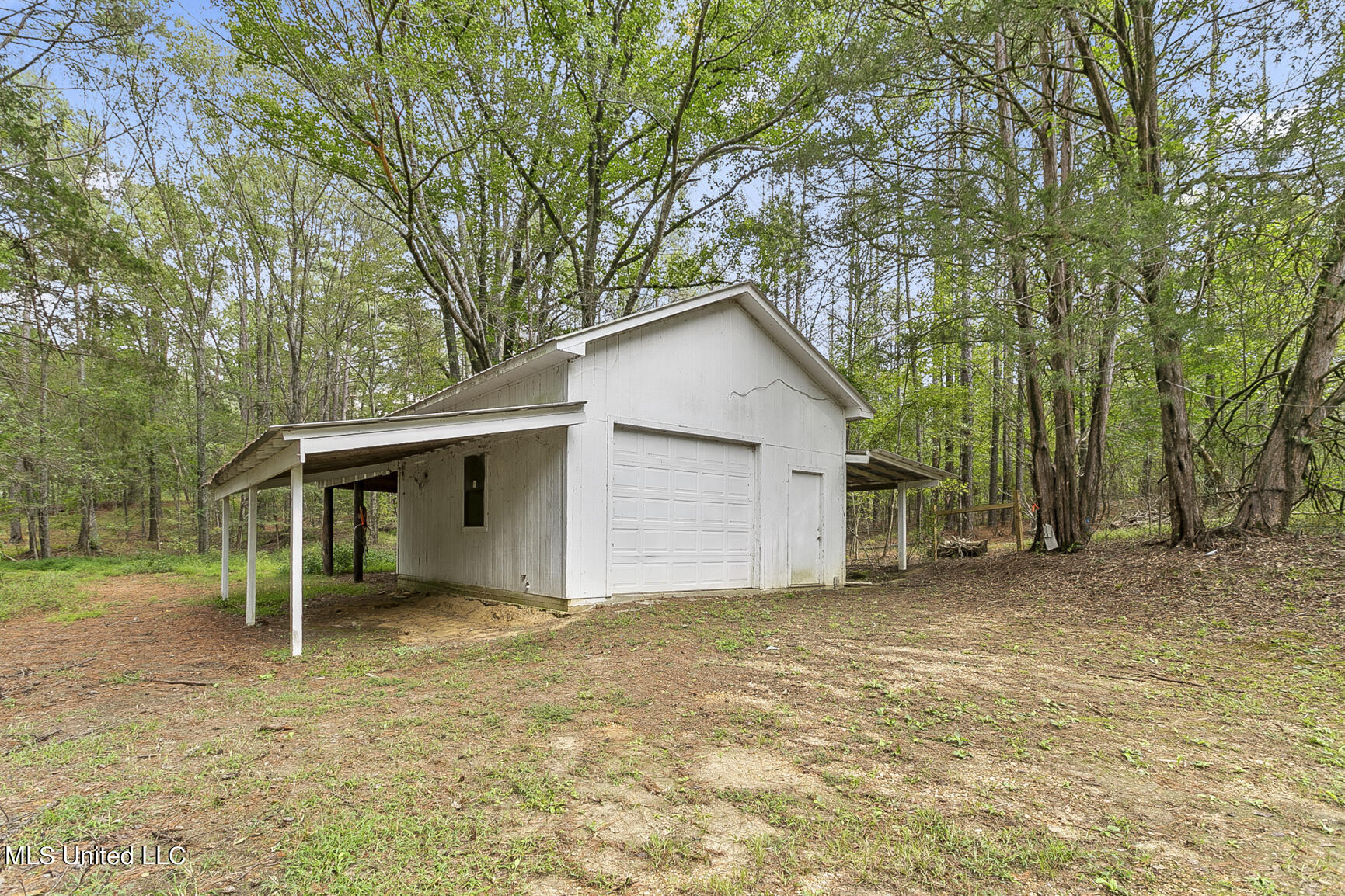 14640 Dry Grove Road Raymond, MS 39154 - Photo 45 of 52 Workshop