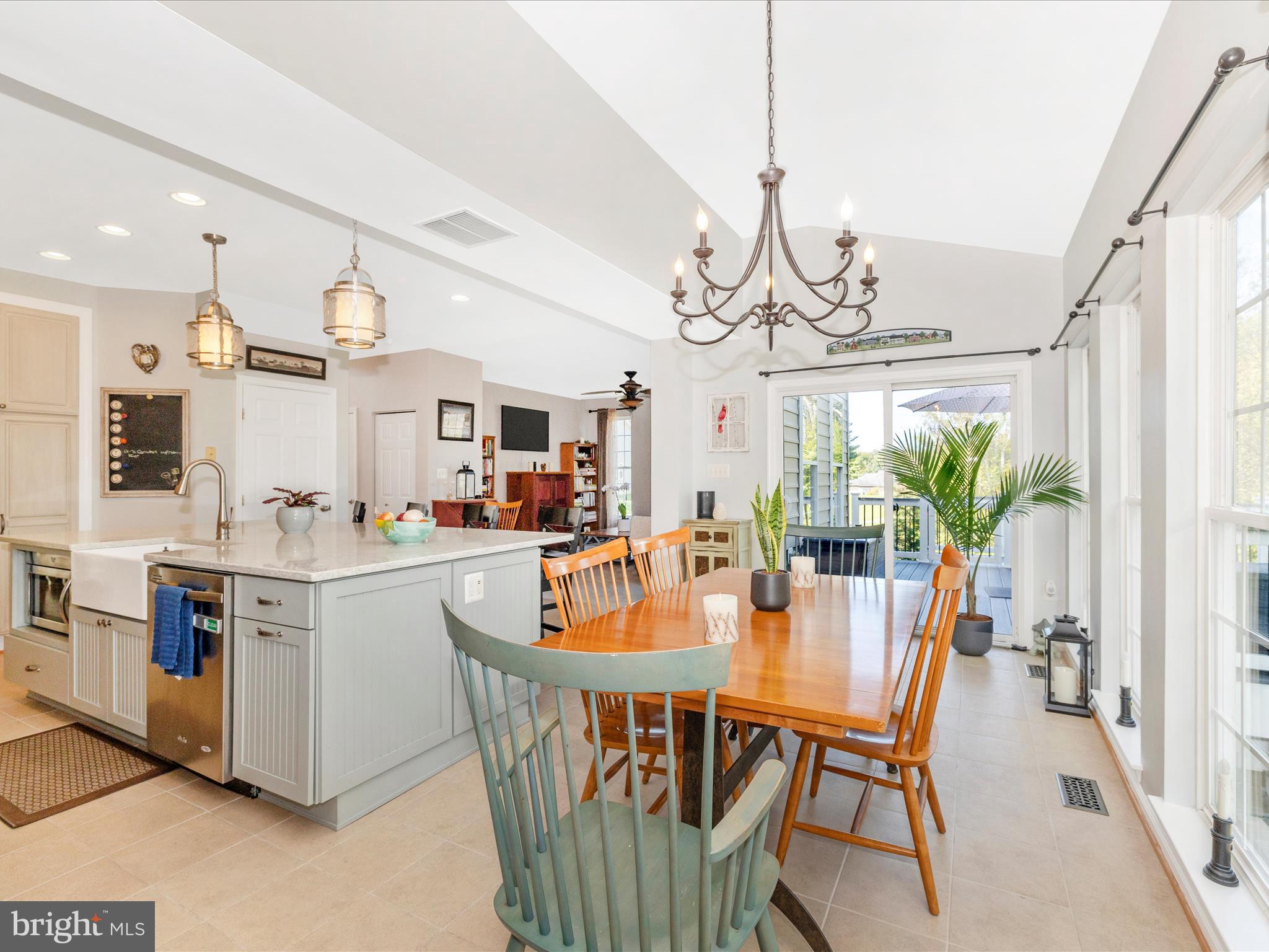 11046 Country Club Road New Market, MD 21774 - Photo 20 of 105 Morning Room