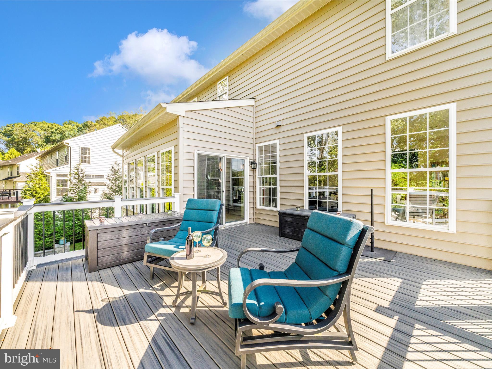 11046 Country Club Road New Market, MD 21774 - Photo 73 of 105 a balcony with furniture and a potted plant