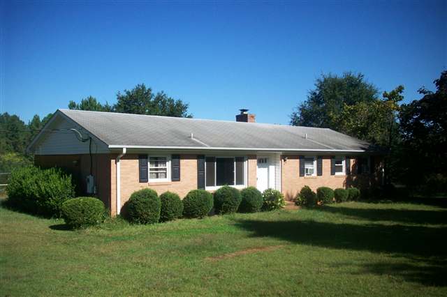 2416 East Tyger Bridge Road Greer, SC 29651 - Photo 1 of 7 Gallery Image 1