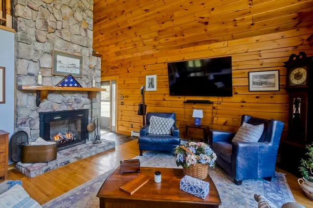 $599,999 | 2136 Baptist Hill Road, Palmer, MA 01069