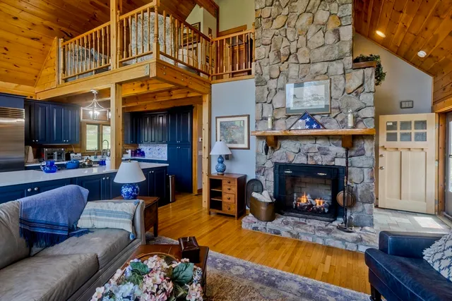 $599,999 | 2136 Baptist Hill Road, Palmer, MA 01069