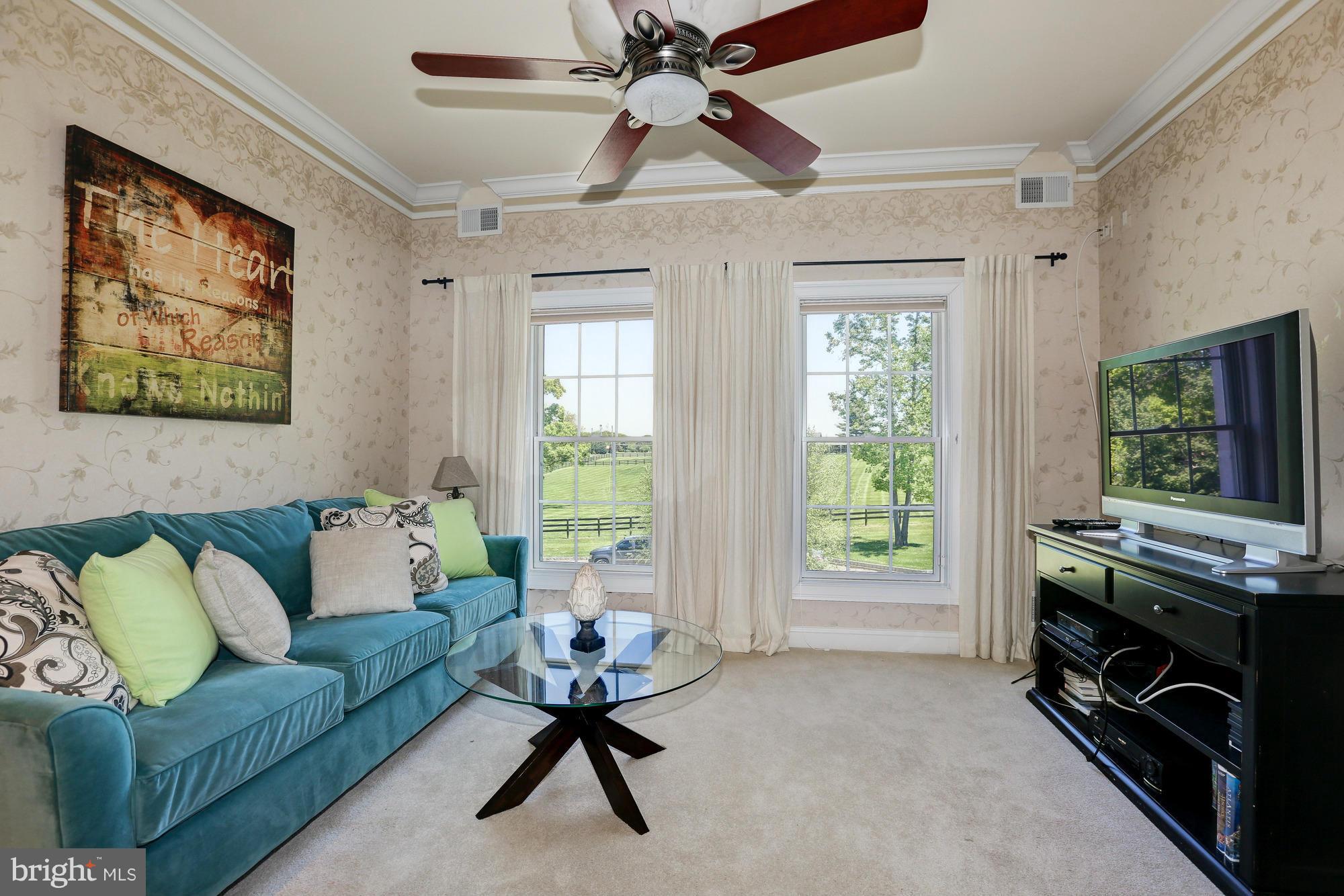 24306 Hipsley Mill Road Gaithersburg, MD 20882 - Photo 15 of 30 Bedroom (Master)