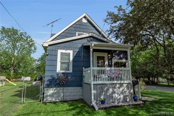 $299,900 | 116 Grant Street, Tonawanda, NY 14150