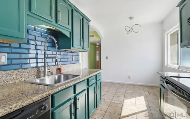 $399,800 | 4463 Home Avenue, Unit 5, San Diego, CA 92105