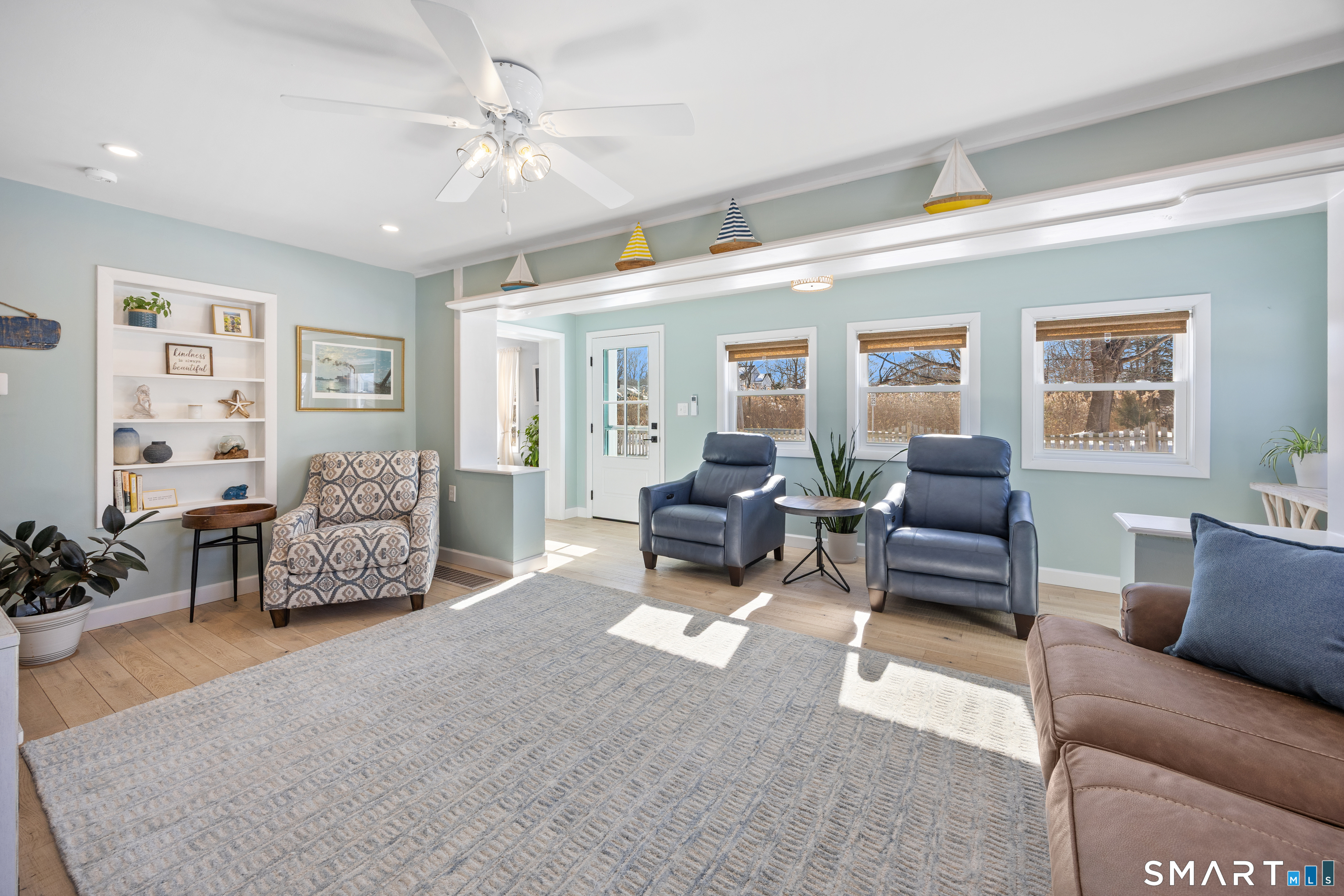 9 3rd Avenue Waterford, CT 06385 - Photo 15 of 38