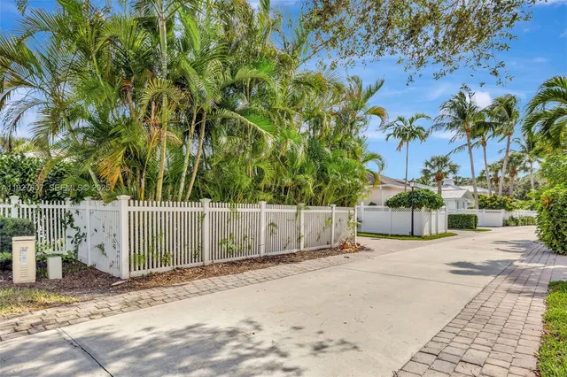 $7,000 | 3450 West Mallory Boulevard, Jupiter, FL 33458