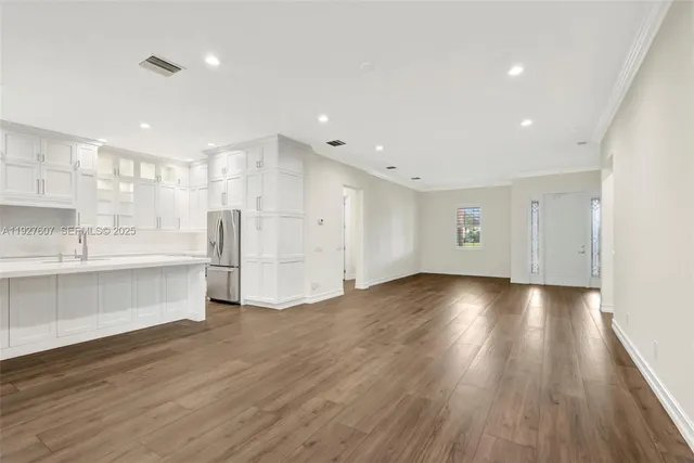 $7,000 | 3450 West Mallory Boulevard, Jupiter, FL 33458