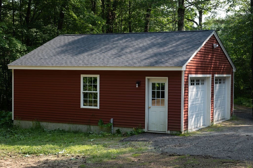 8 Adams Road Hubbardston, MA 01452 - Photo 8 of 36