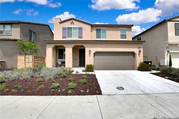 $630,000 | 352 Lilly Street, Rialto, CA 92376